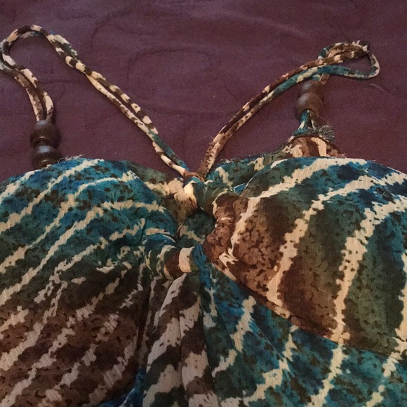 Top - Picture 2 of 2